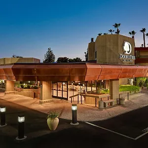 doubletree-by-hilton-phoenix-tempe.hotelsofphoenix.com/