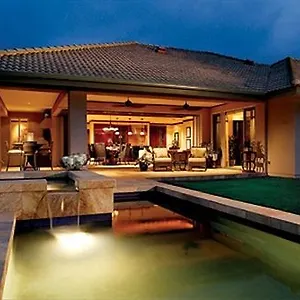 https://waiulaula-at-mauna-kea.hotelsinhawaii.org